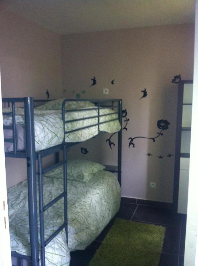 Bed and Breakfast Le Petit Manoir Farceaux Exterior foto