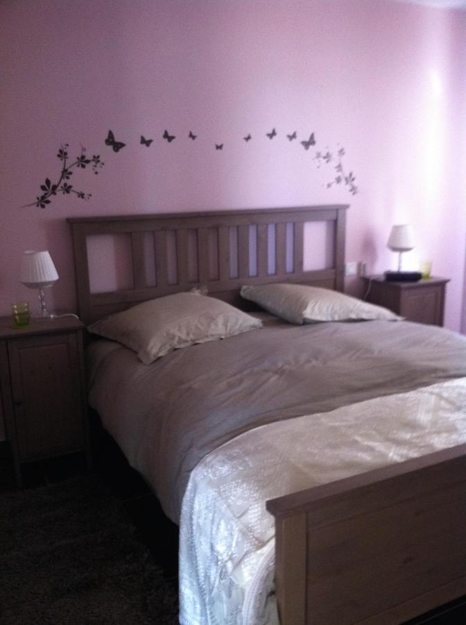Bed and Breakfast Le Petit Manoir Farceaux Exterior foto